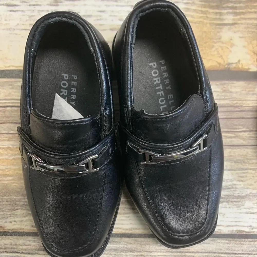 Children’s shoes
